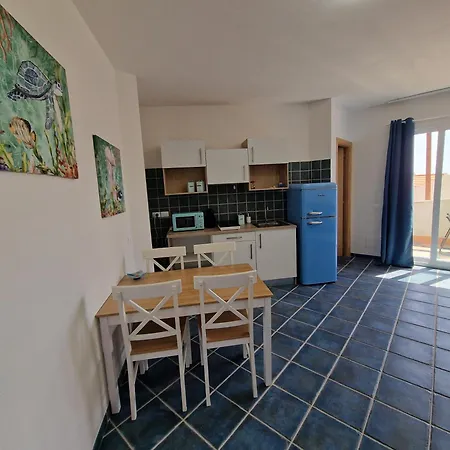 Oasi Blu Monolocale Vista Mare דירה *